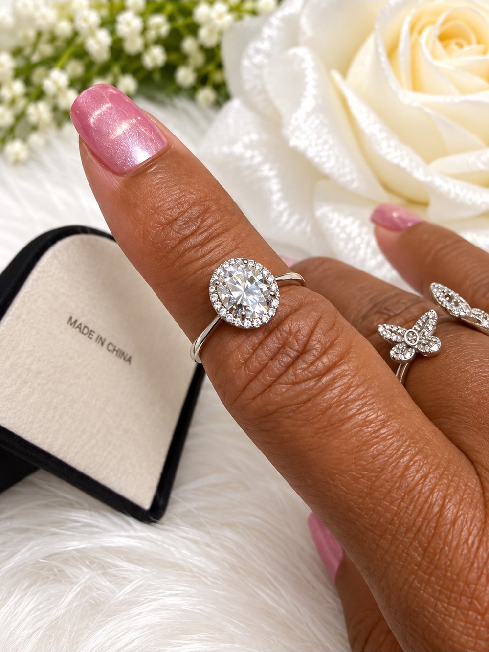 Sterling Silver Halo Moissanite Oval Ring - White - Picture 5 of 5